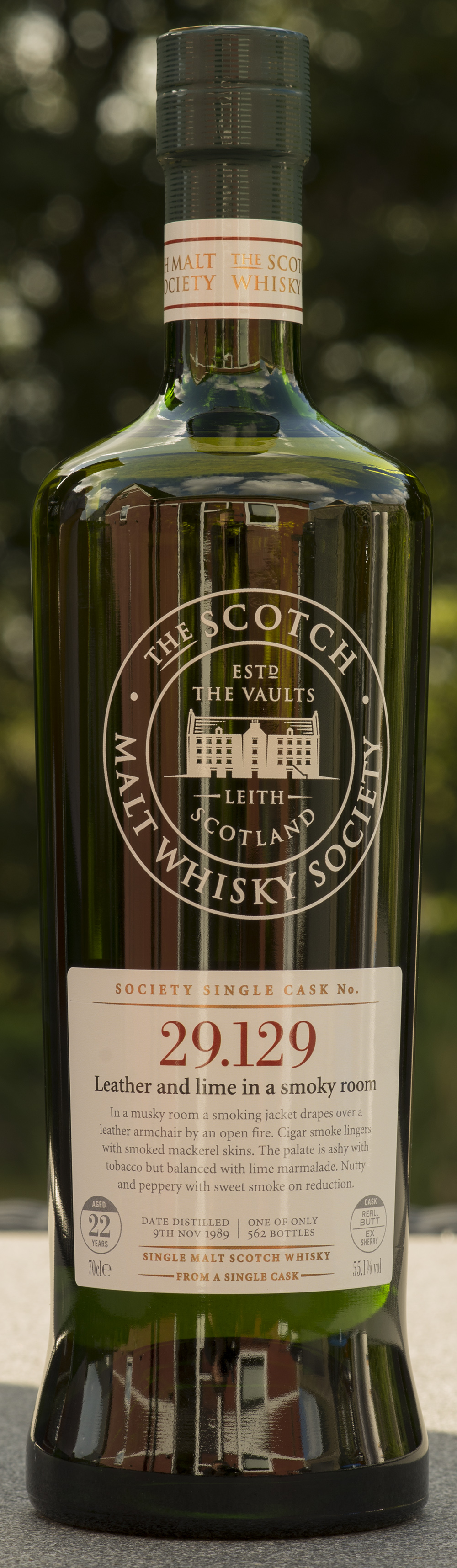 Billede: DSC_3341 SMWS 29.129 - Leather and lime in a smoky room - bottle front.jpg